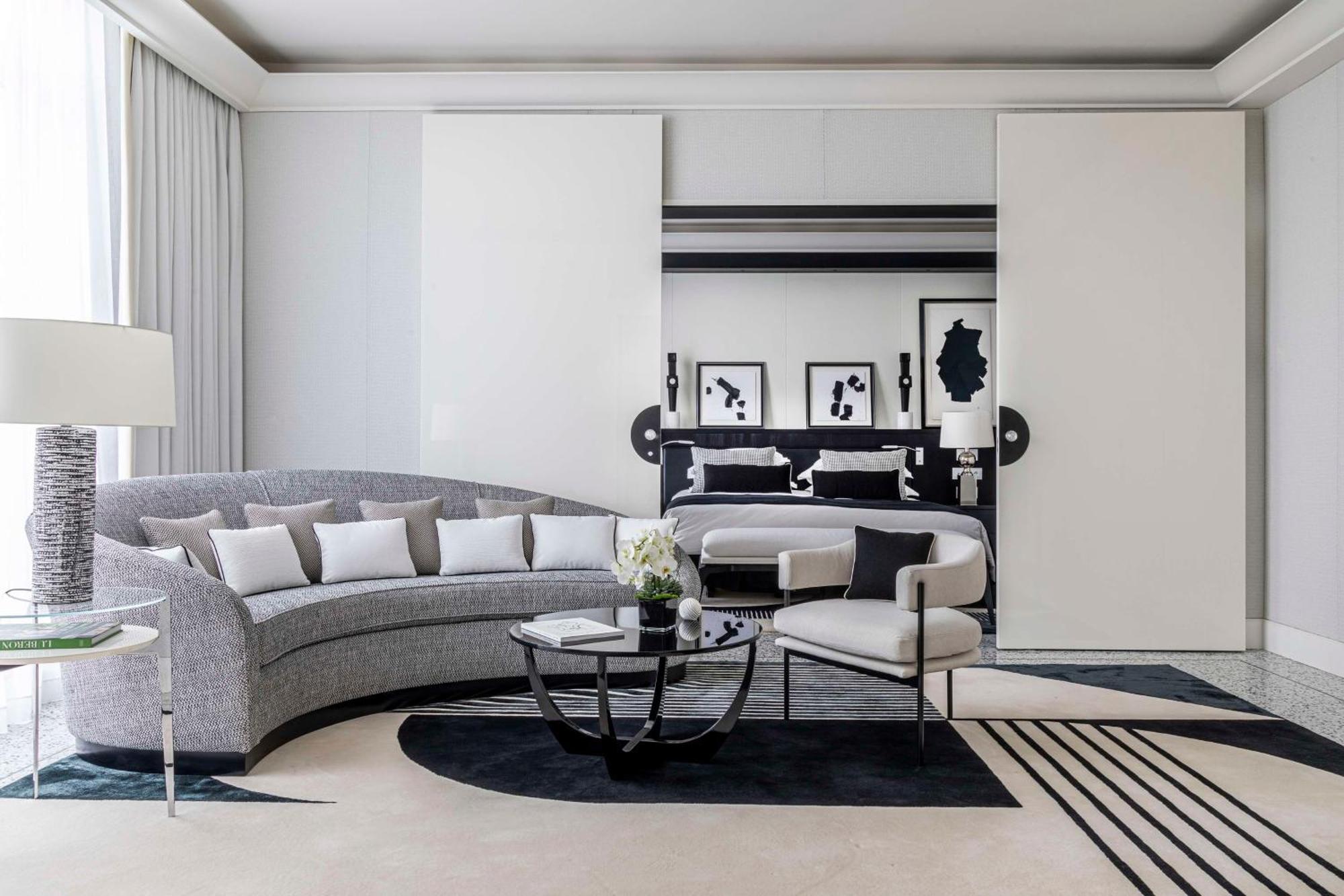 호텔 마티네즈 인 더 언바운드 컬렉션 바이 하얏트 칸느 외부 사진 Interior design by the London-based interior design company, Savile Row Interiors